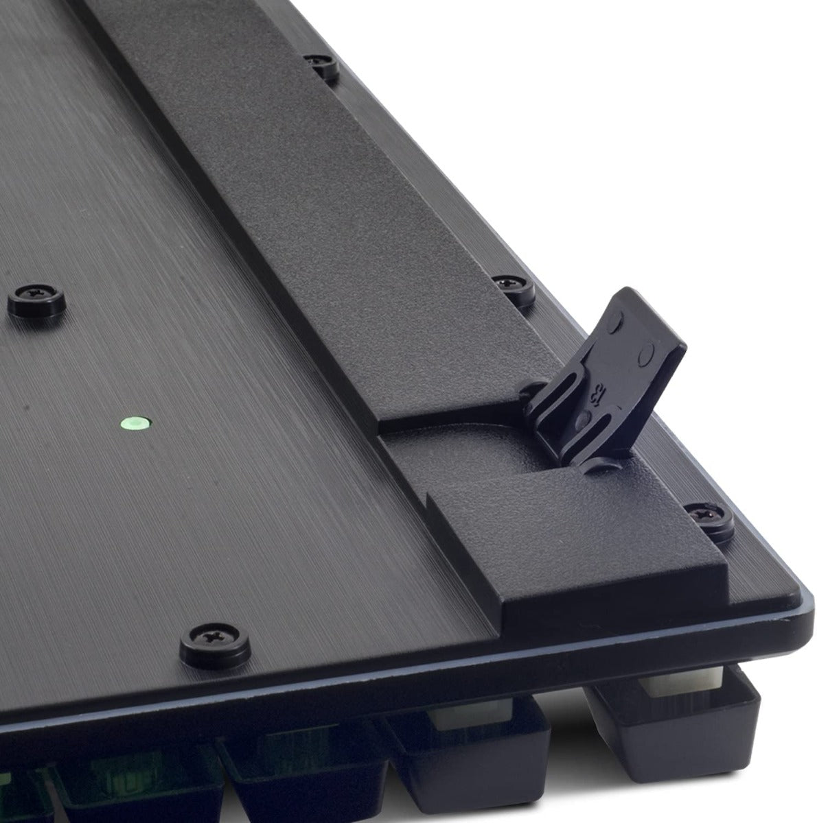 Tastiera Gaming QWERTY Italiana 105 Tasti Semi meccanica Retroilluminazione LED RGB 12 Scorciatoie multimediali USB con Filo